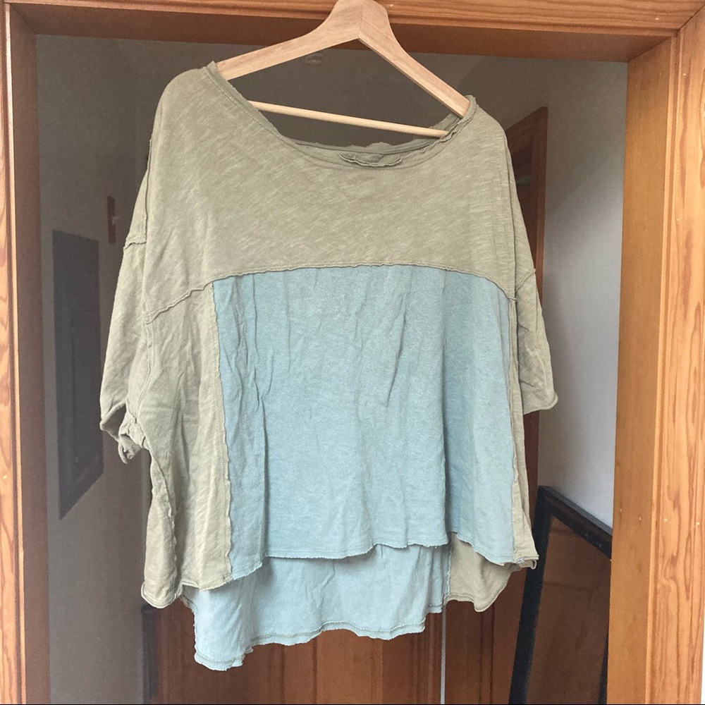 Free people tshirt